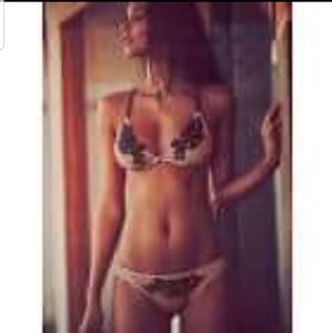 Victoria's secret embroidered nude mesh bra pantie